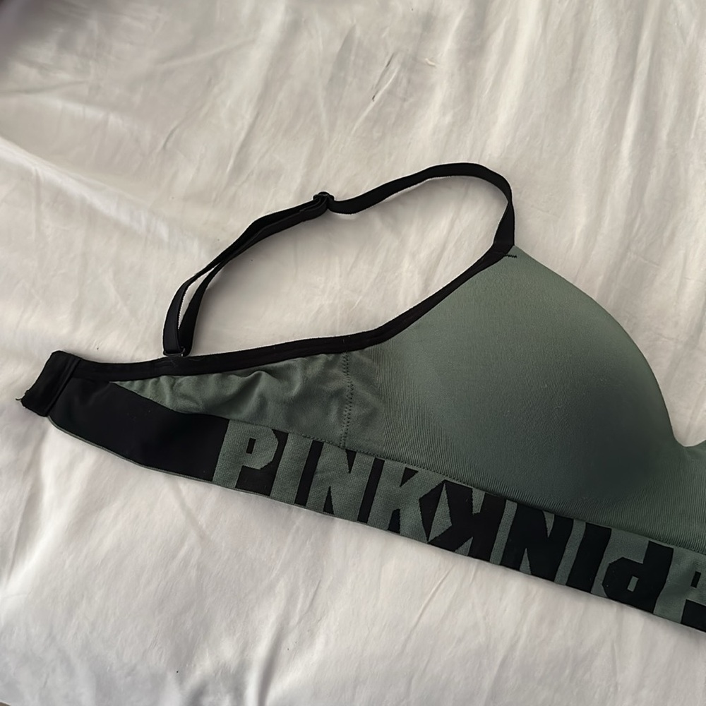 Pink Bra - Picture 2 of 8